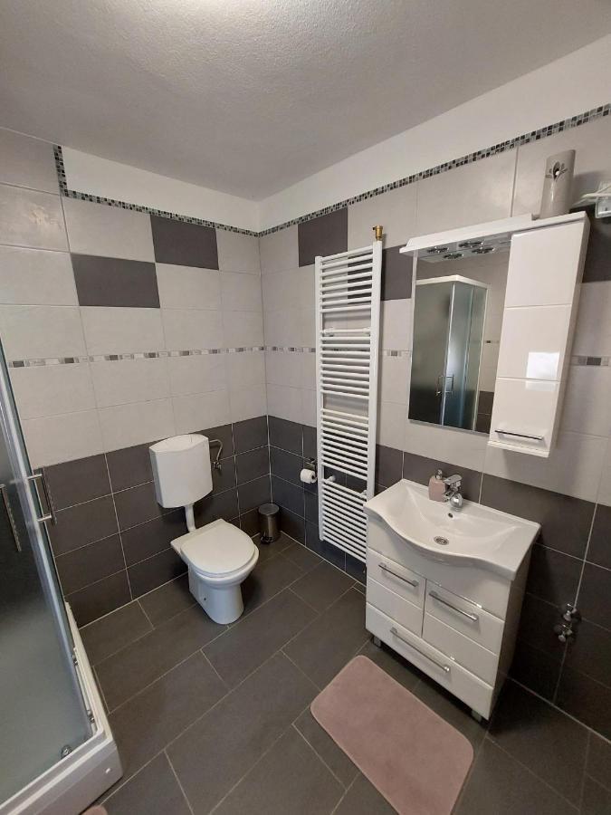 קורניצה Studio Apartman Marta מראה חיצוני תמונה